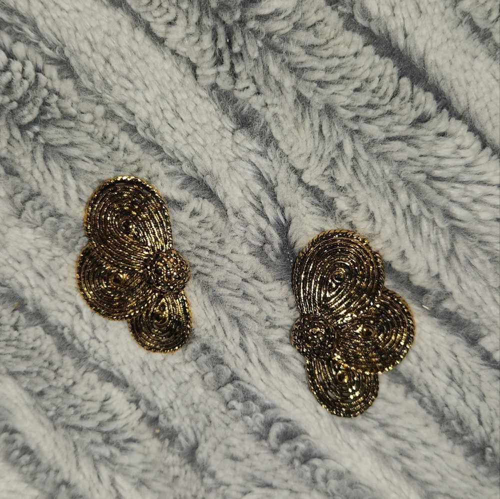 Barrera Earrings - image 4